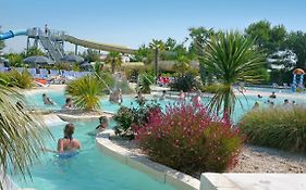 Camping Les Blancs Chênes La Tranche-sur-mer